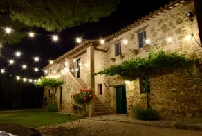 Charming Country Stay with Pool, Garden, Wi-Fi•AC - Image 3