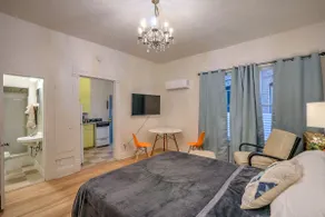 In-Law Suite - Image 2