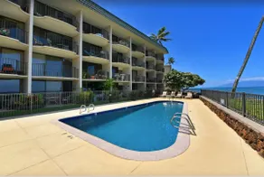 Affordable oceanfront 1BR. Stunning view, beaches - Image 2