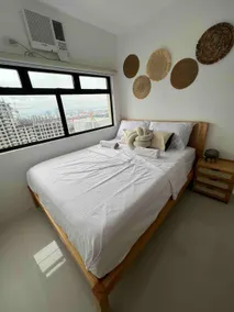 Chic 1BR Apt. In Mandaue Cebu - Image 3