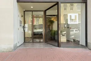 Bright, Modern Loft One Block from Bourbon Street - Image 2