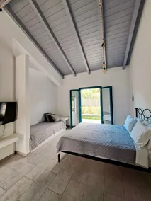 Throisma Green (Studio with private pool) - Image 3