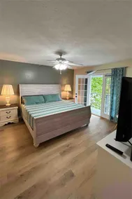 Riverfront Property Newly Renvoated The Sweet Retreat - Image 5