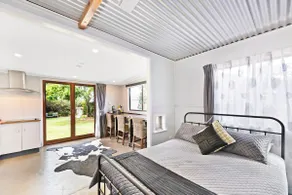 The Garden Suite - Image 4