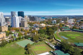 Serviced North Sydney Apt | Walk to Metro - Image 3