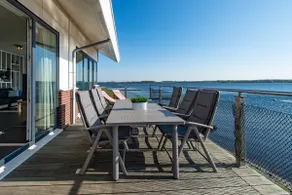 Penthouse à beira-mar com terraço e cais privado - Image 4