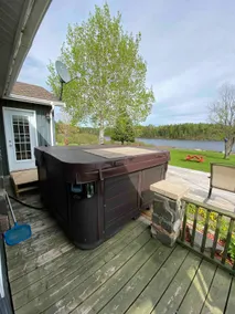 2 Bedroom House with HOT TUB - Family getaway - Image 2
