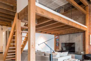 2 level designer loft in Gastown heritage building - Image 4