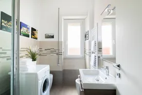 Artistic & Charming Apartment close to Rome and Bracciano lake - Image 4