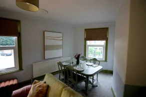 The Tree House, quiet neighbourhood - Image 4