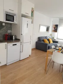 Metro And Beach Apartment Four - Image 3