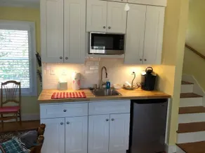 Private Cabin in Backyard of Historic Home - Image 5