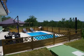 Apartment Jadranka with pool and magnificent view - Image 5