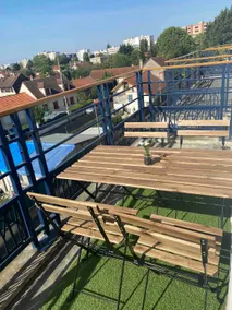 Bright one-bedroom apartment with balcony • Near Paris & train station - Image 3