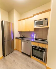 Gimli Beach Condos # 2 - Gimli's best location! - Image 4