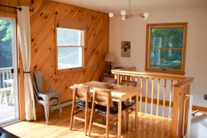 Bellwood Cottage 8-14min to all Roxbury Wed Venues - Image 2