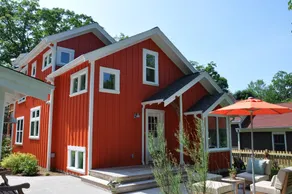 Hansel And Gretel Cottage Downtown Saugatuck - Image 2
