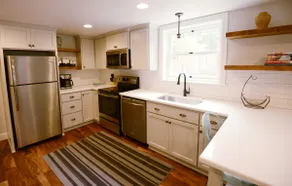 Deluxe 5★ Guest House ❤️ Close-in Convenience - Image 3