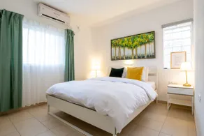 Garden apartment, Carmel tzarfati - Image 2