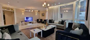 Jeddah Red Sea View Apartment - Image 4