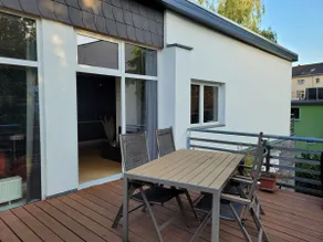 Loft with patio - Image 4