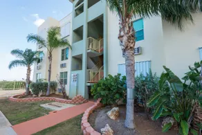 Puerto Salinas garden 3 bdr condo, A/C, Wi-Fi - Image 3