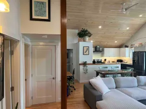 Tranquil 4br/2ba Modern Lake House on Hobbs Pond - Image 5