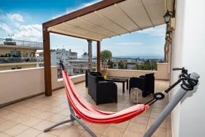 Leo - Unique Glyfada Apartment - Image 2