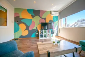 Abstract Flat With Urban View - Image 5