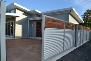 ECO House 6 minutes walk to the beach - Image 4