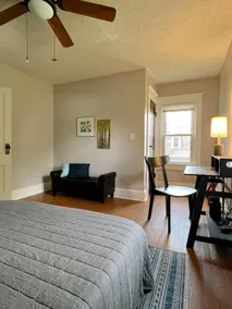 The Fulton House - Image 4