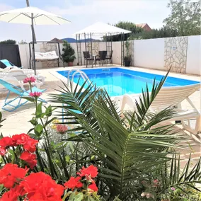 Apartments"Nika" with private pool - Image 5