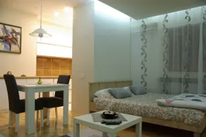 Square Studio Apartment - Nis Center Accommodation - Image 4