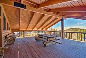 Pet-Friendly Cloudcroft Cabin: Walk to Shop, Food - Image 2