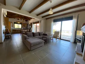 Sea view 3 bedroom house with swimming pool - Image 3