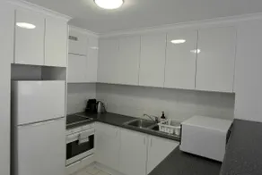 Sunny Braddon Apt near Civic - Hosted by Canstay - Image 4
