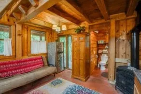 Wizard's LOTR Cottage and Treehouse - Image 3