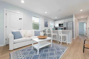 Quiet beach oasis, walk to the beach! - Image 2