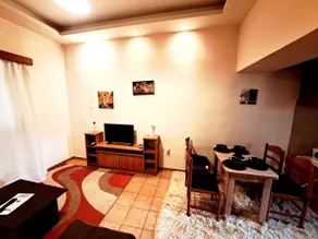 House with courtyard, metro (5 min.) Promenade - Image 3