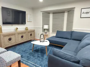$249/Comfy 5br,3.5bth,& 3LVL TH - Image 2
