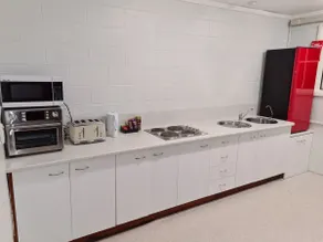 Orchard 2 Bedroom Apartment in Devonport - Image 2