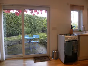 Private 1-bedroom apartment in the beautiful Tamar Valley - Image 5