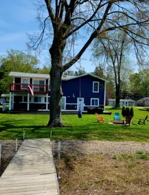 Lake Escape w/ Hot Tub, Dock & Kayaks, sleeps 12 - Image 3