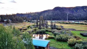 Secluded Cabin, Private Pond, Walk to Restaurants, 2 Separate Sleeping Units - Image 5