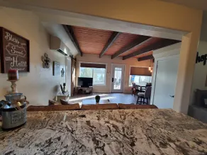 Lake front home on the Prineville reservoir - Image 2