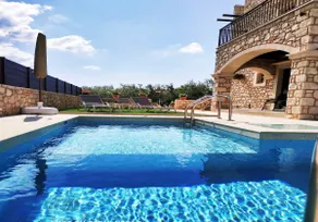 LUXURY VILLA MARVI IS A TRADITIONAL CRETA STONE HOUSE - Image 2