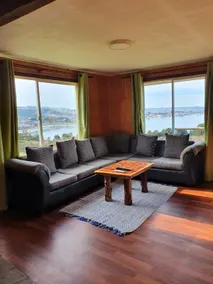 Cabin with a view of the mountains - Image 3
