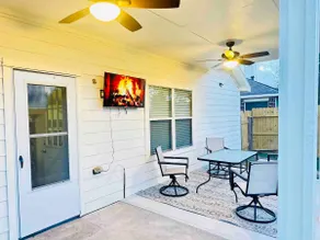 Modern 3BR w/ Office, Games, Patio & EV Charger - Image 5