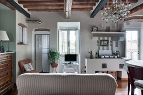Explore Tuscany from a Chic 16th Century Apartment - Image 5