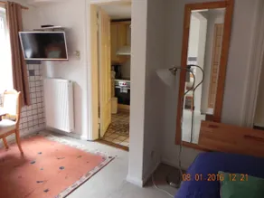 Central SemiApartment with Terrace - Image 4